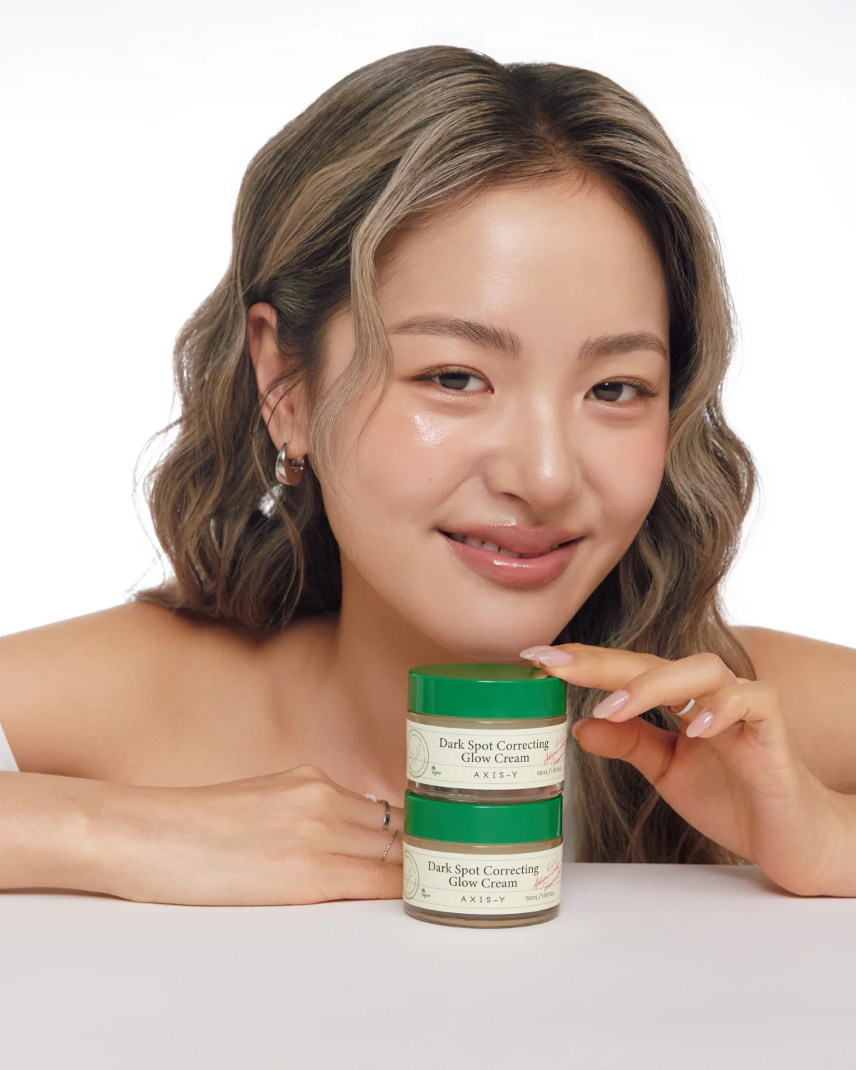 Dark Spot Correcting Glow Cream — view 5